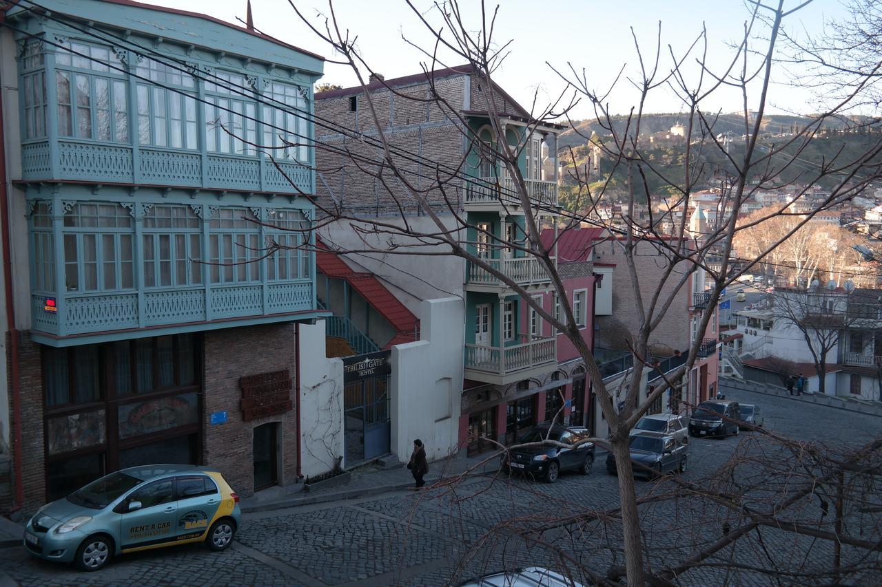 Family Holiday Apartment Tbilisi Exterior photo